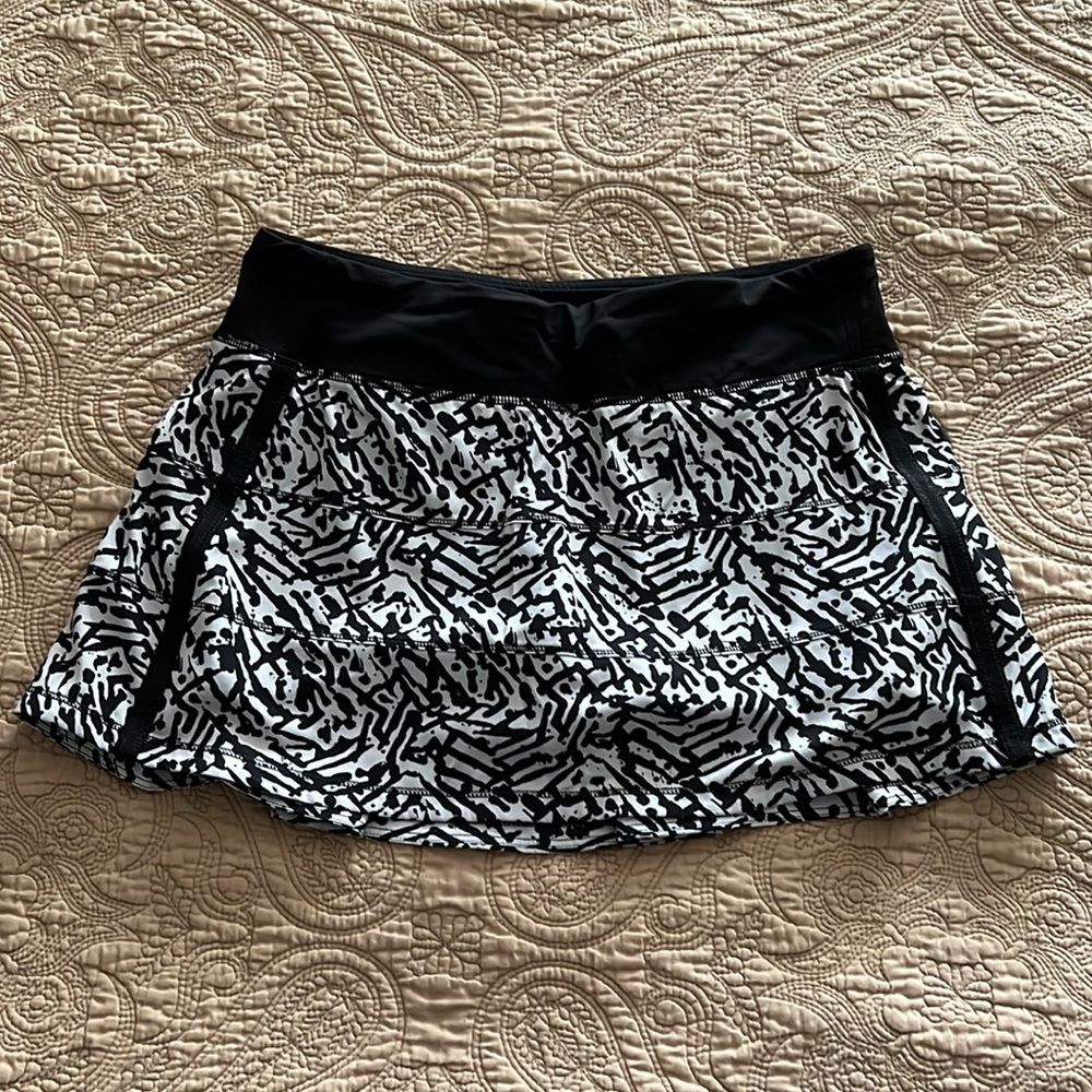 Lululemon Tennis Skirt - Size 6